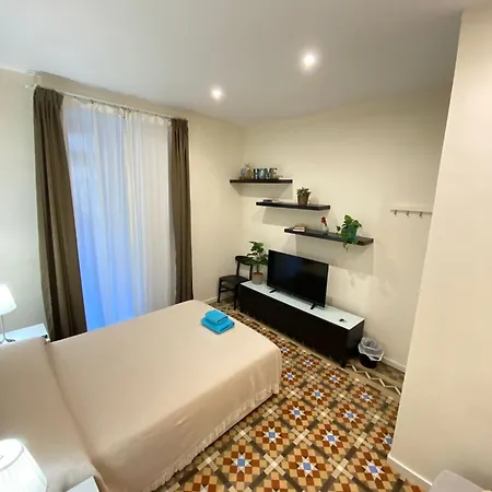 Balmes Bed & Breakfast *